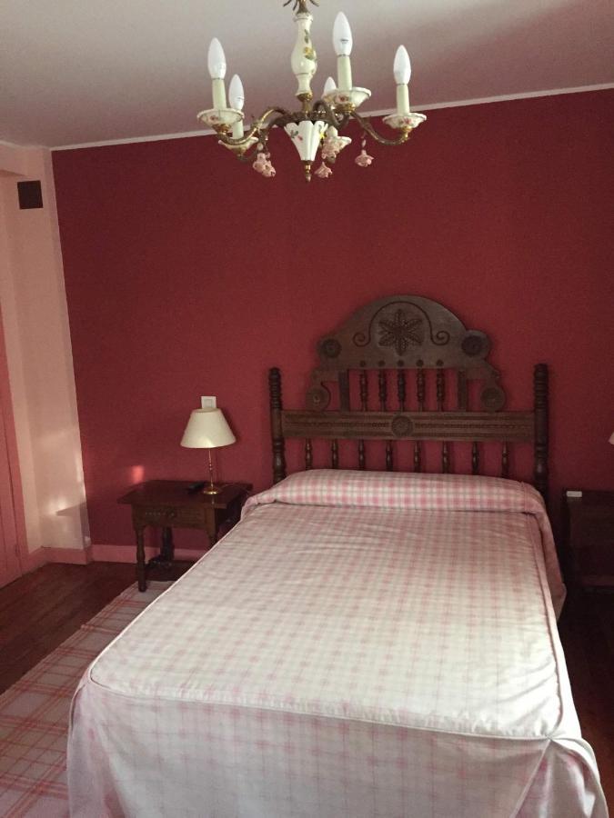 La Casona De Los Lomas Arenas De Iguna Bagian luar foto